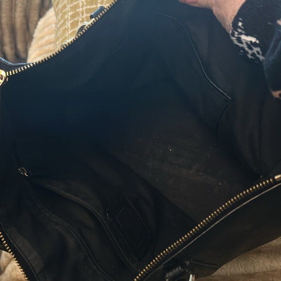 Coach medium tote. - Picture 6 of 7